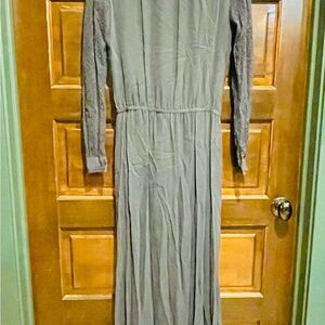 Elegant Gray Long Sleeve Dress